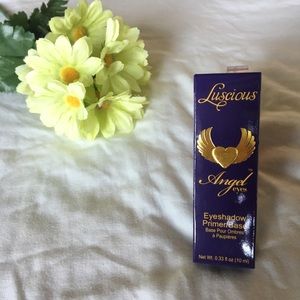 ✨BNIB Luscious Angel Eyes Primer✨